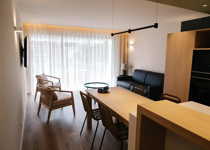 Aparthotel Résidence Châteauneuf 4*