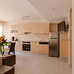 Chateauneuf Aparthotel 4*