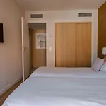Chateauneuf Aparthotel 4*