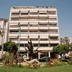 Aparthotel Chateauneuf