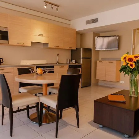 Chateauneuf Hotel apartamentowy