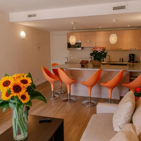 Chateauneuf Aparthotel 4*