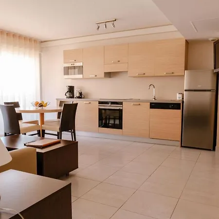 Chateauneuf Hotel apartamentowy Mentona