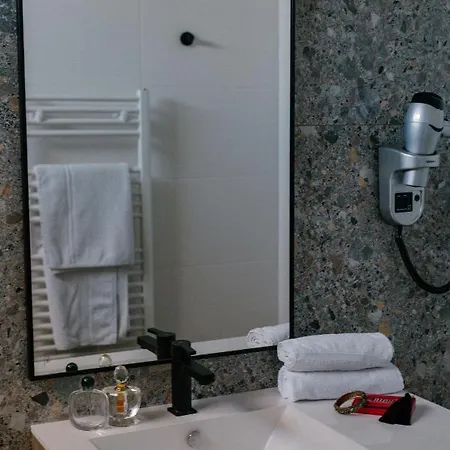 Chateauneuf Μεντόν