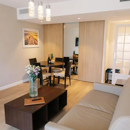 Résidence Châteauneuf Aparthotel