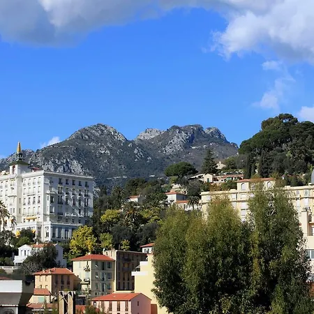 Chateauneuf 4* Menton