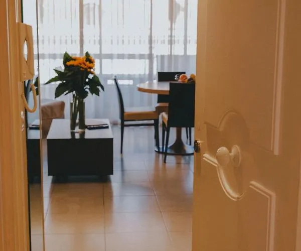 Résidence Châteauneuf Appart hôtel