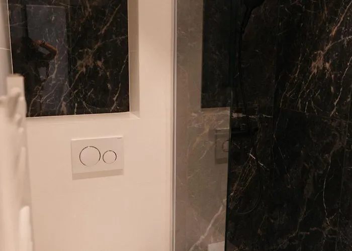 Chateauneuf 4* Menton